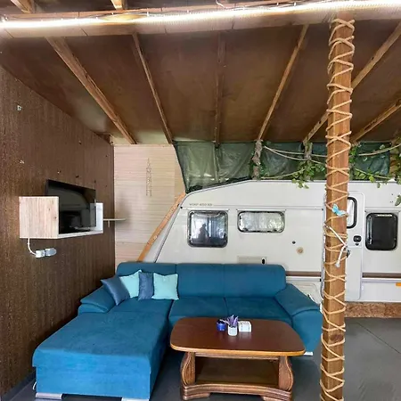 Camping кравана зара 12 *